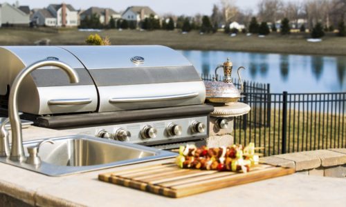 Outside Kitchen Barbecue and Sink