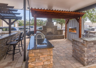 Pergola and outdoor kitchen showroom Jacksonville